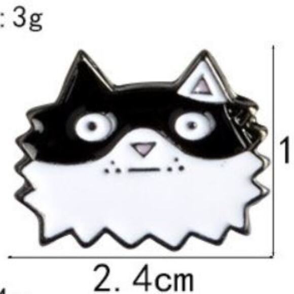 Black and White Cat Pin Brooch - Picture 1 of 2